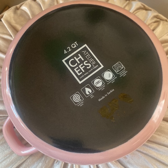 🎀 Chefs Atelier Blush color - Pink 4.2 Qt. Red Enameled Steel Cooking Pot - Picture 4 of 9